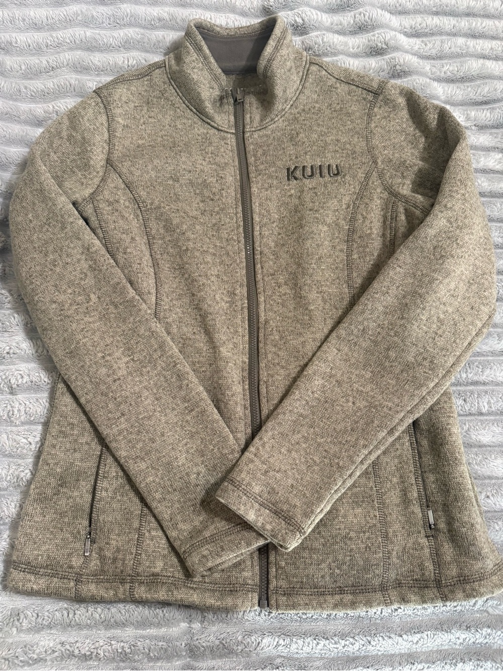 KUIU Women's Base Camp Full Zip Sweater - Large